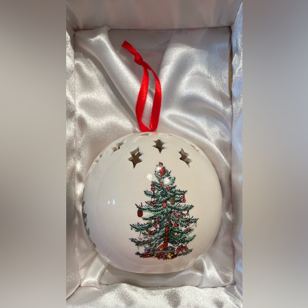 Formalities by Baum Bros Potpourii Christmas Ball Ornament Pomander